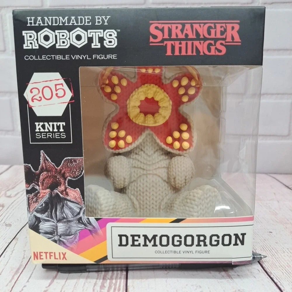 Handmade by Robots: Stranger Things - Demogorgon Vinyl Figure #205 MIB